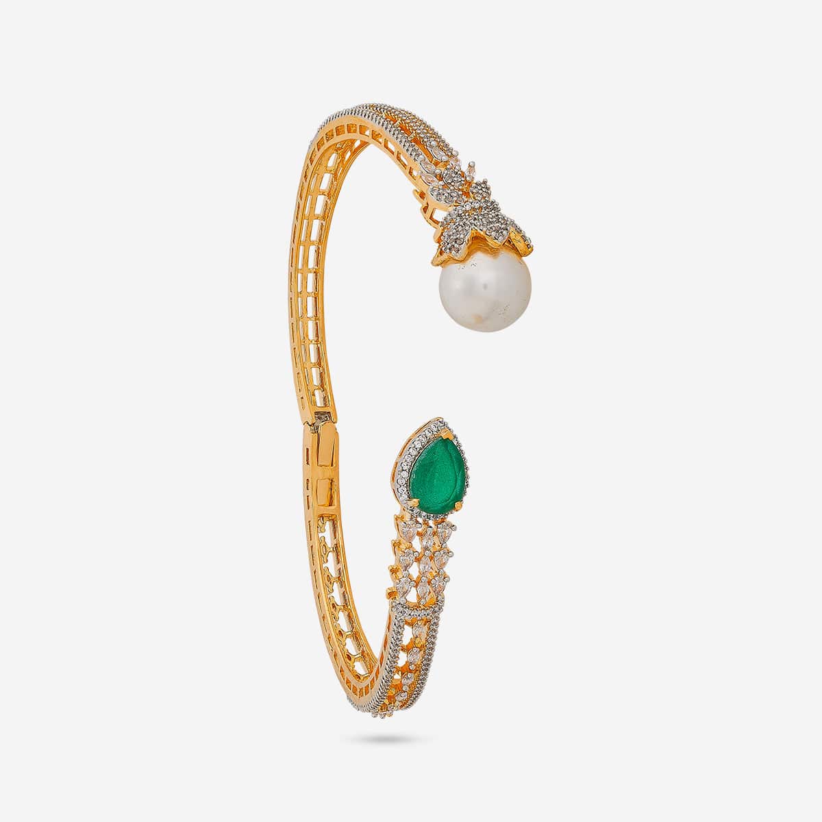 Zircon Kada Zircon Kada 190408