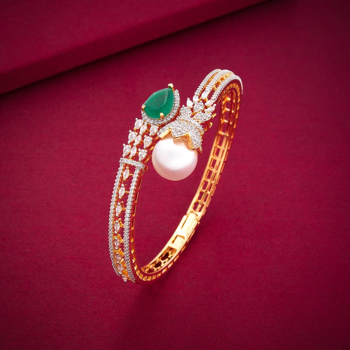 Zircon Kada Zircon Kada 190408