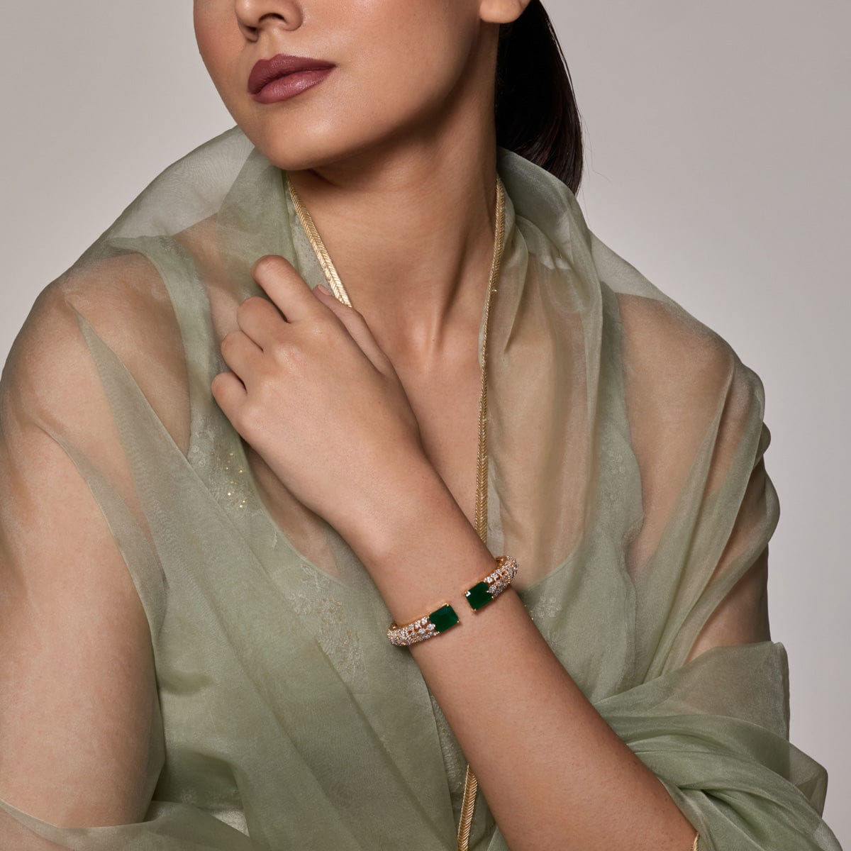 Zircon Kada Zircon Kada 190412