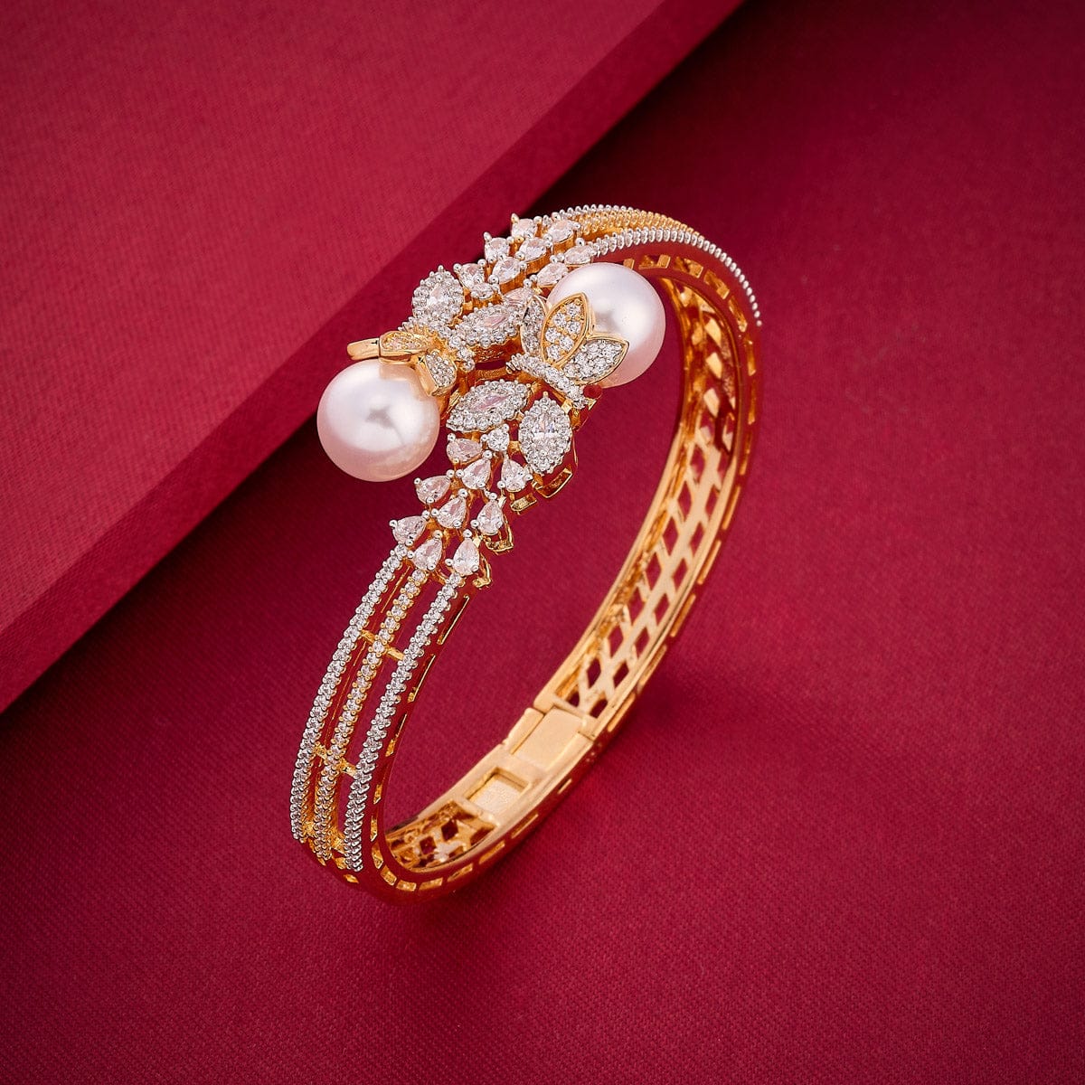 Zircon Kada Zircon Kada 190415