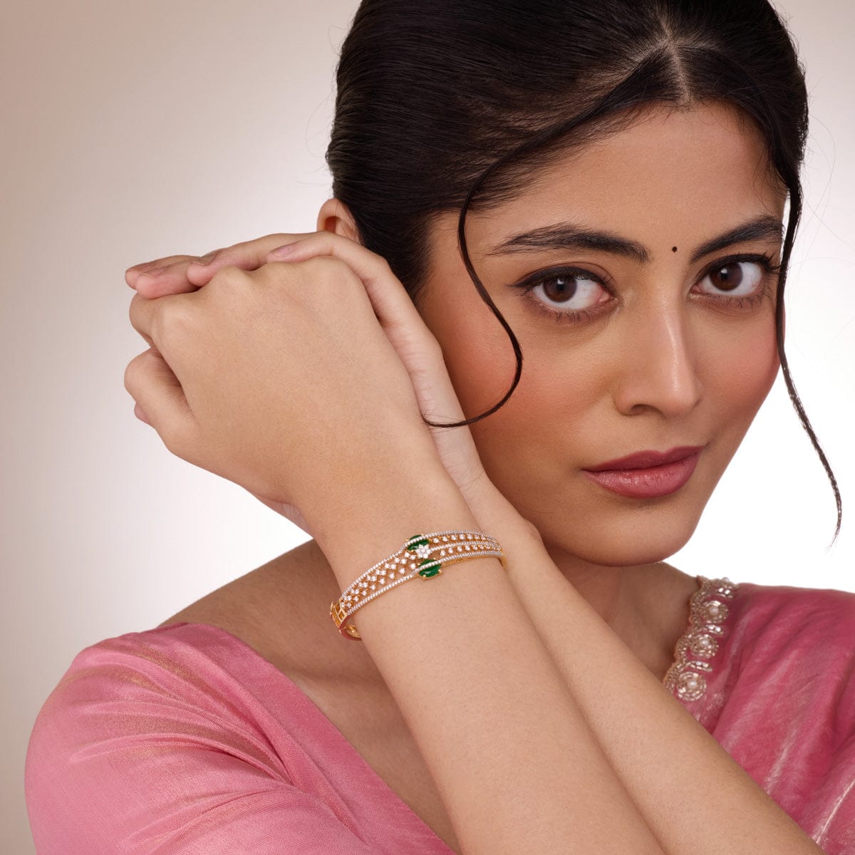 Zircon Kada Zircon Kada 190895