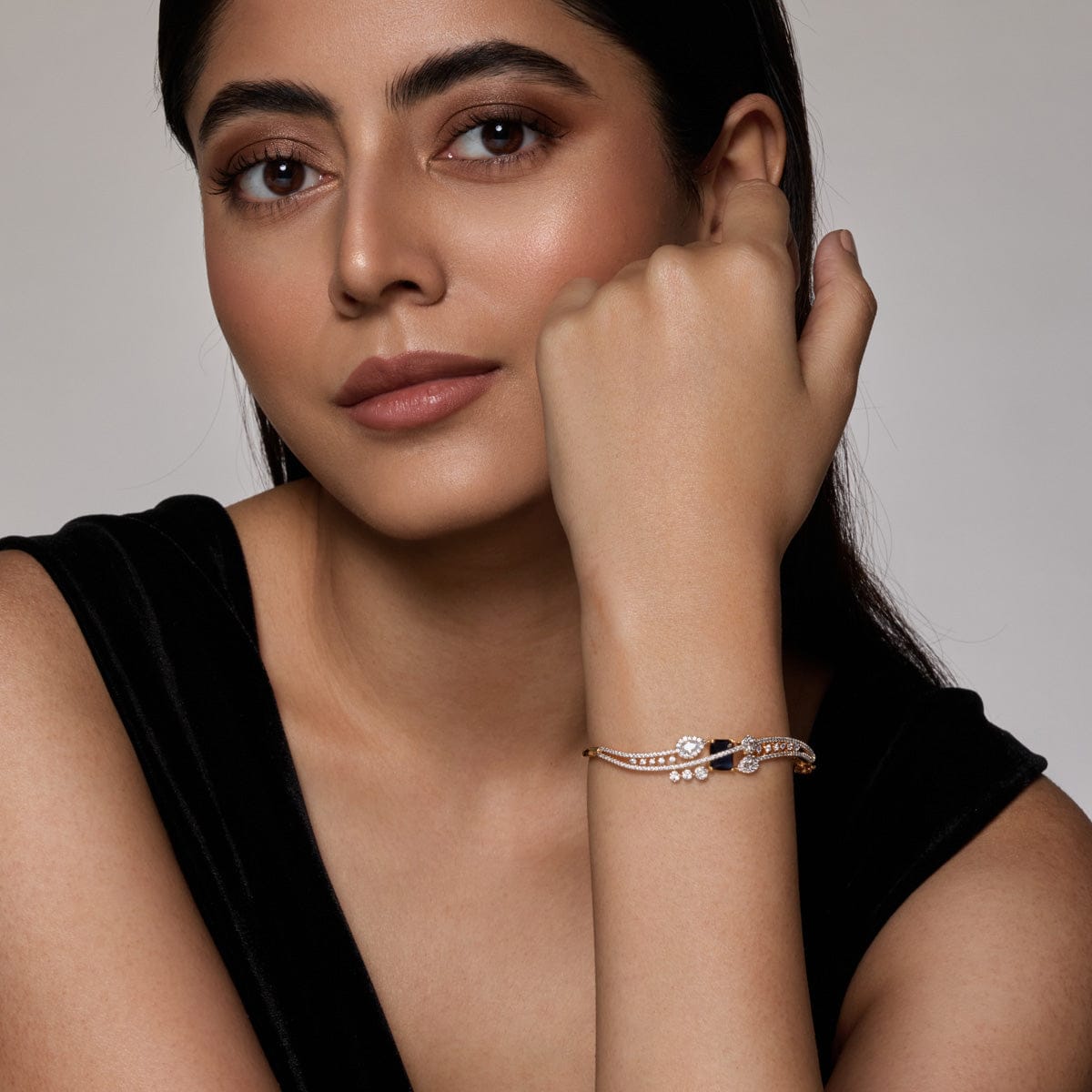 Zircon Kada Zircon Kada 190896