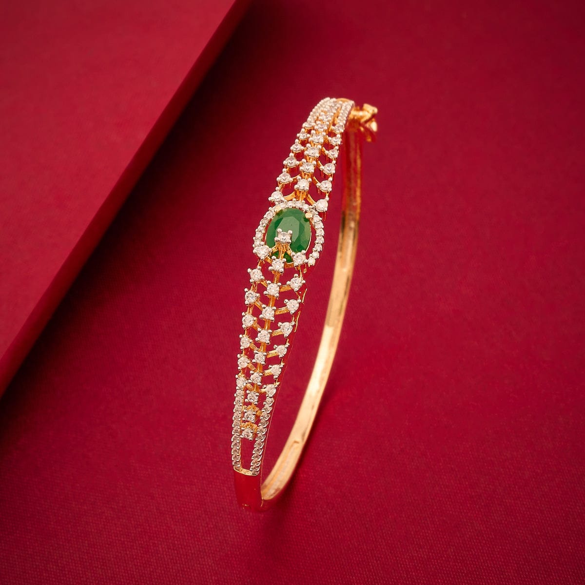 Zircon Kada Zircon Kada 190897