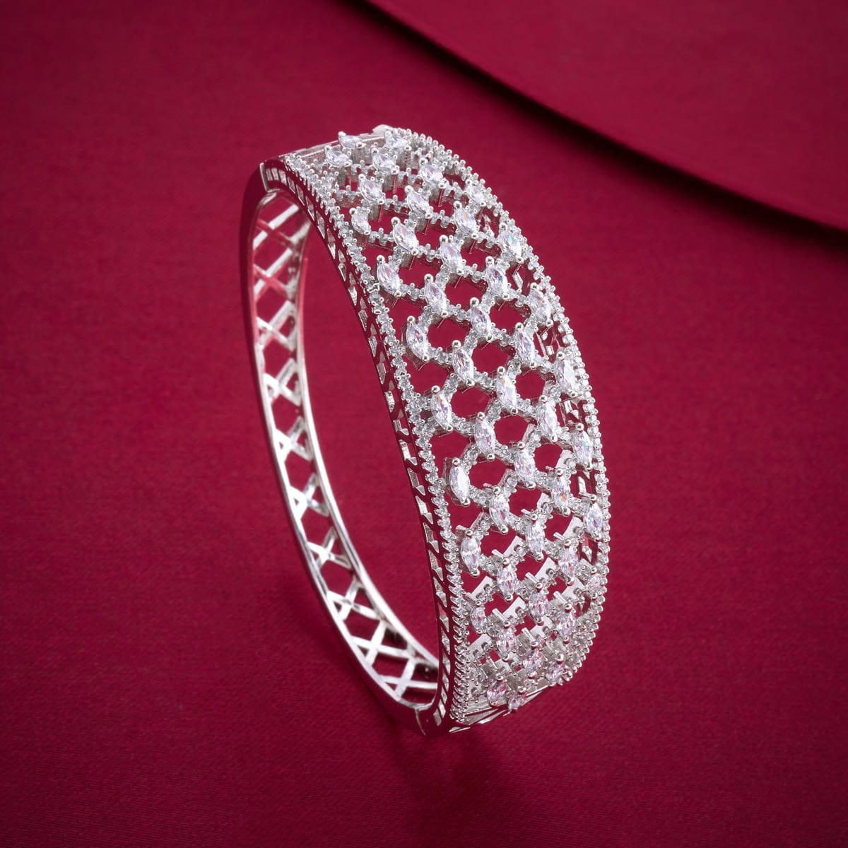 Zircon Kada Zircon Kada 191683