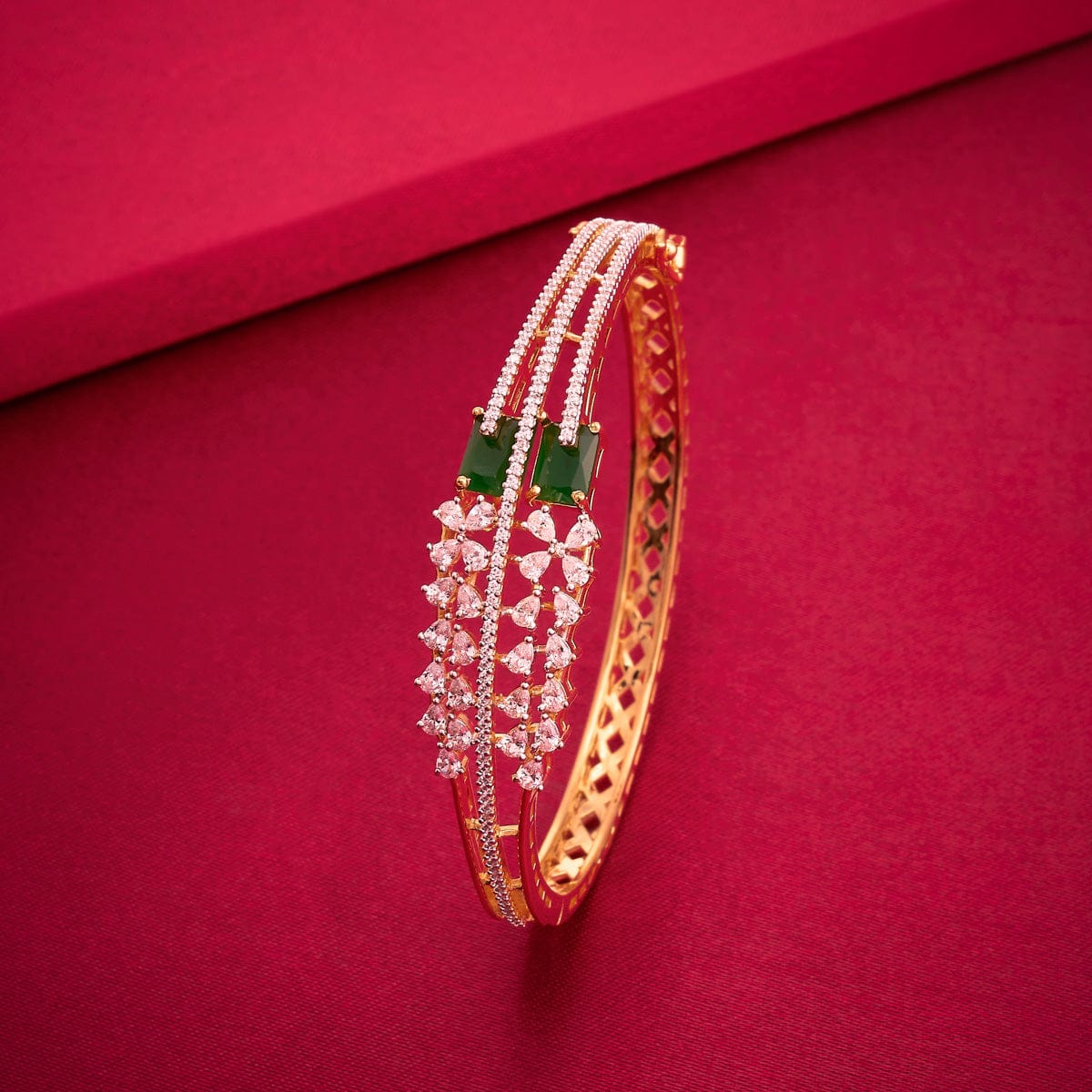 Zircon Kada Zircon Kada 191685