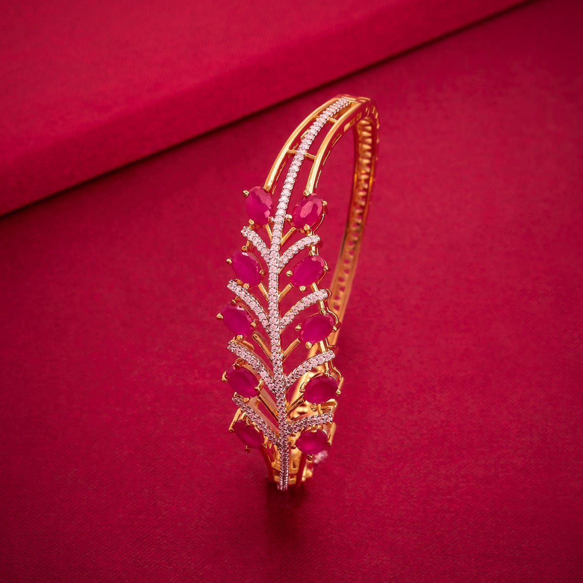 Zircon Kada Zircon Kada 191687