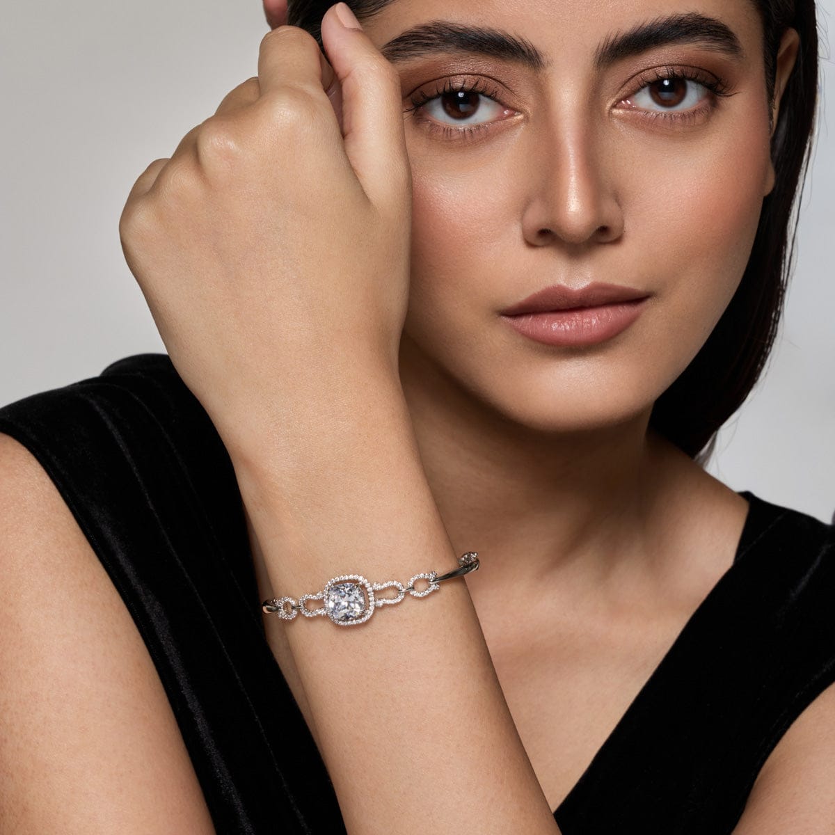 Zircon Kada Zircon Kada 191777