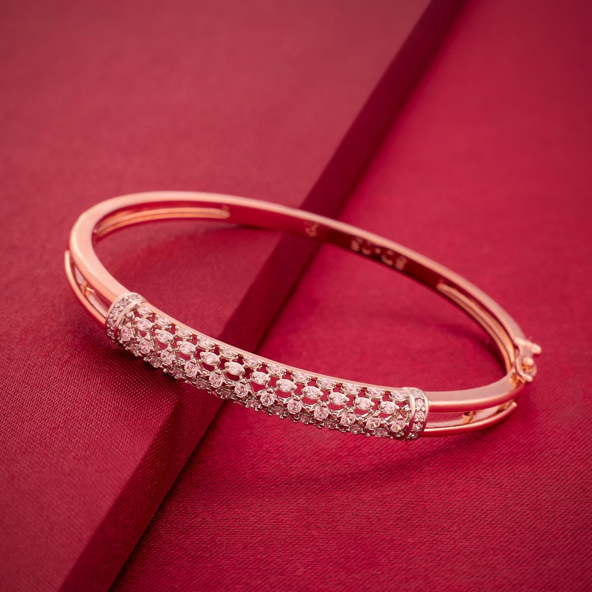 Zircon Kada Zircon Kada 191780