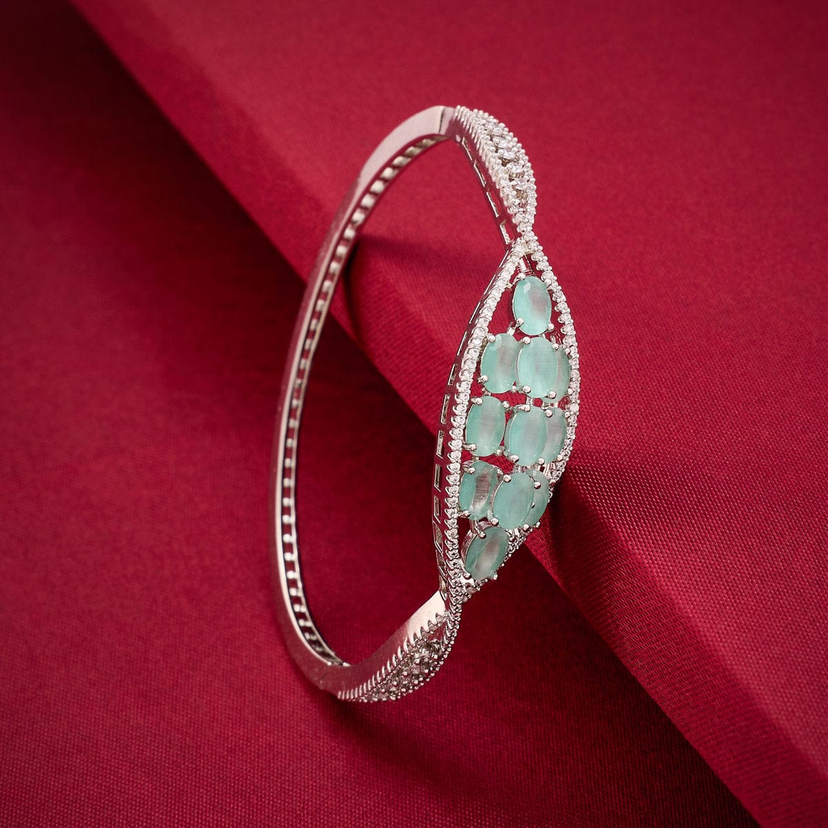 Zircon Kada Zircon Kada 192317