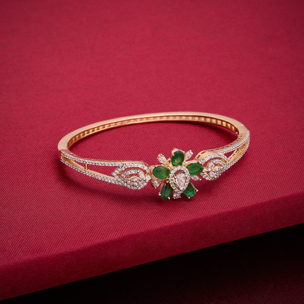 Zircon Kada Zircon Kada 192319