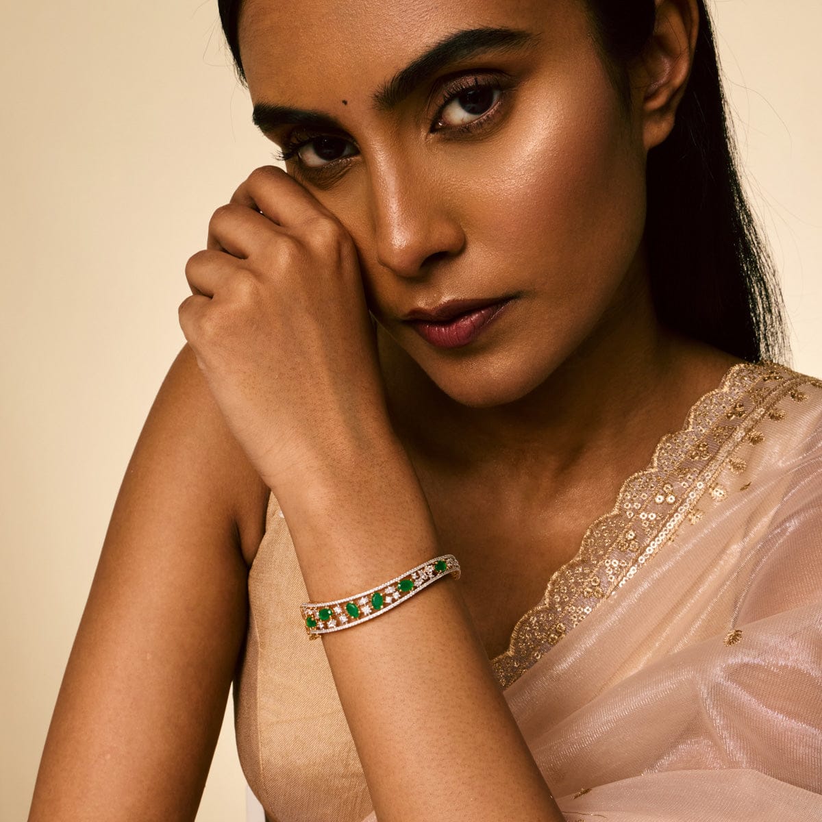 Zircon Kada Zircon Kada 192321