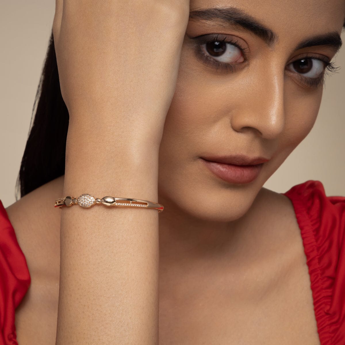 Zircon Kada Zircon Kada 192515