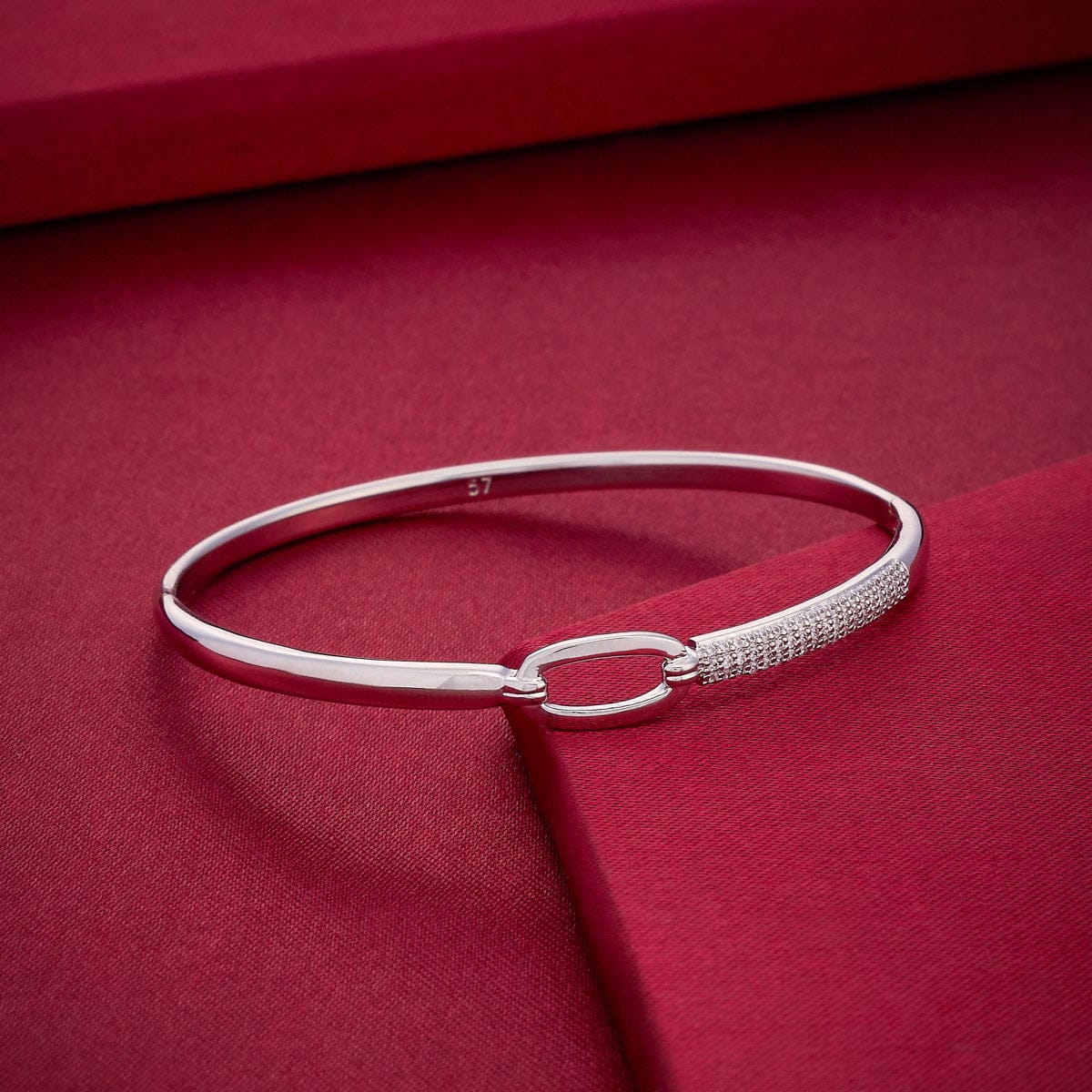 Zircon Kada Zircon Kada 192643