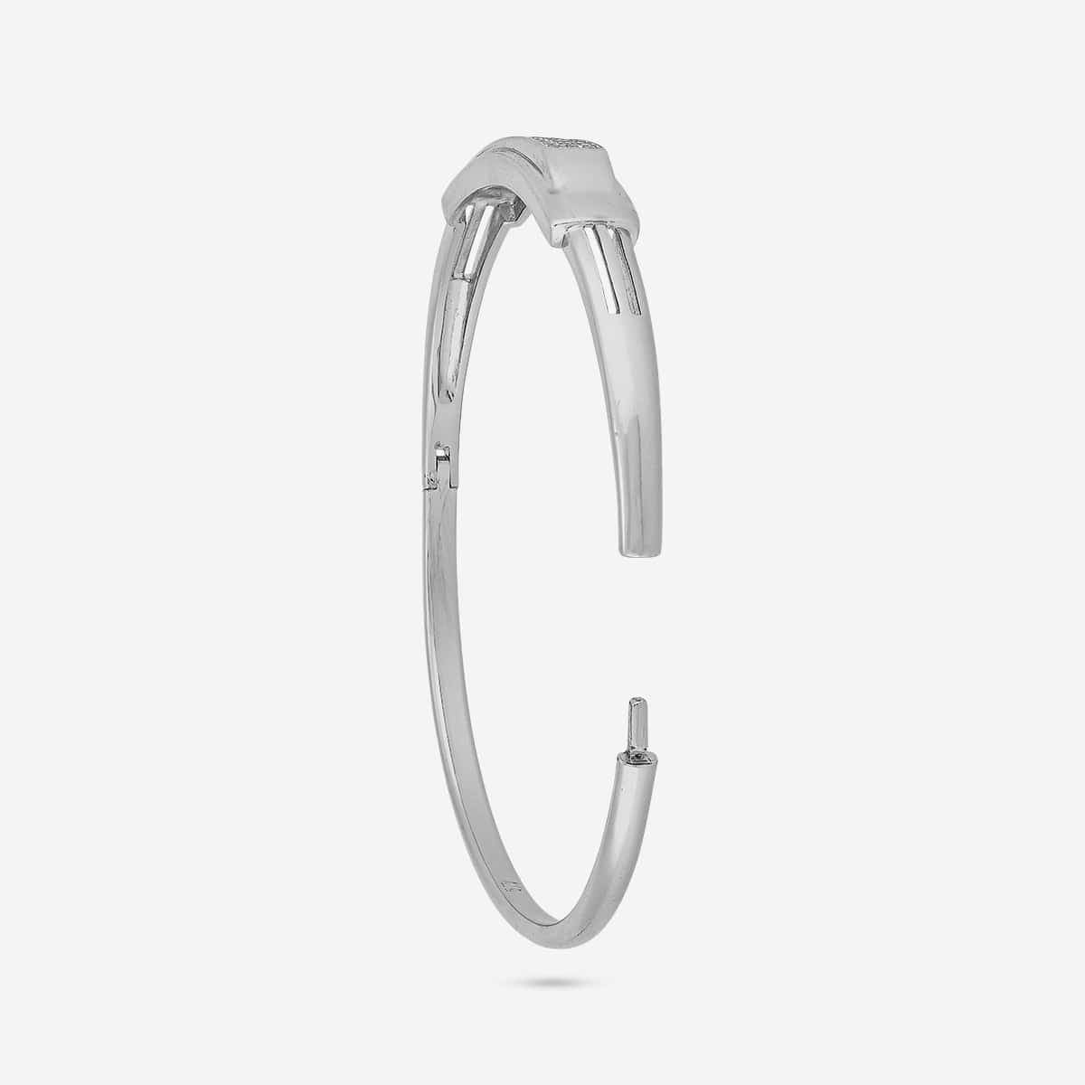 Zircon Kada Zircon Kada 192651