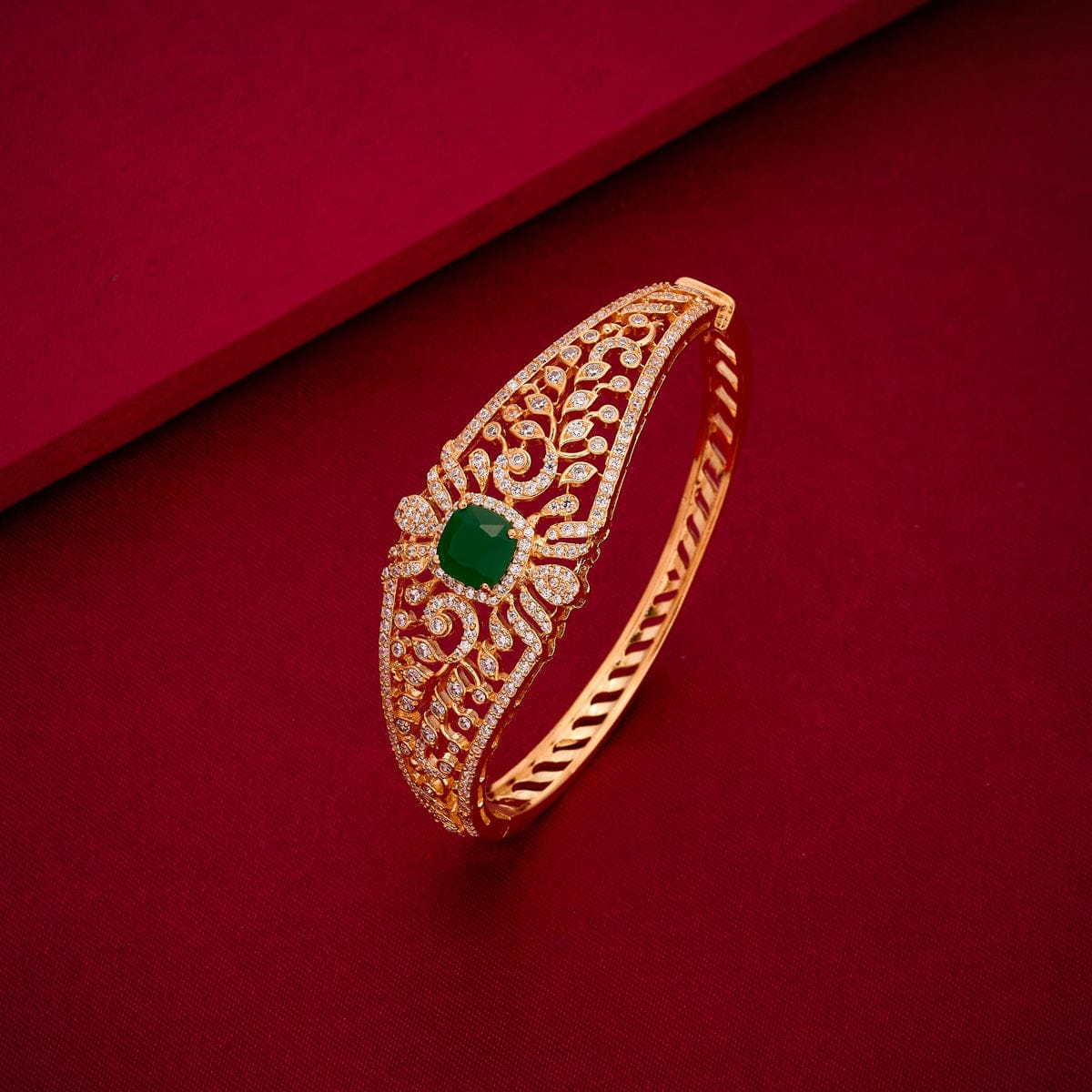 Zircon Kada Zircon Kada 193947