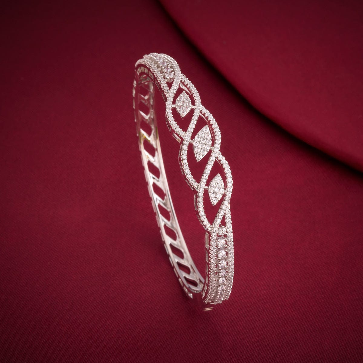 Zircon Kada Zircon Kada 194491