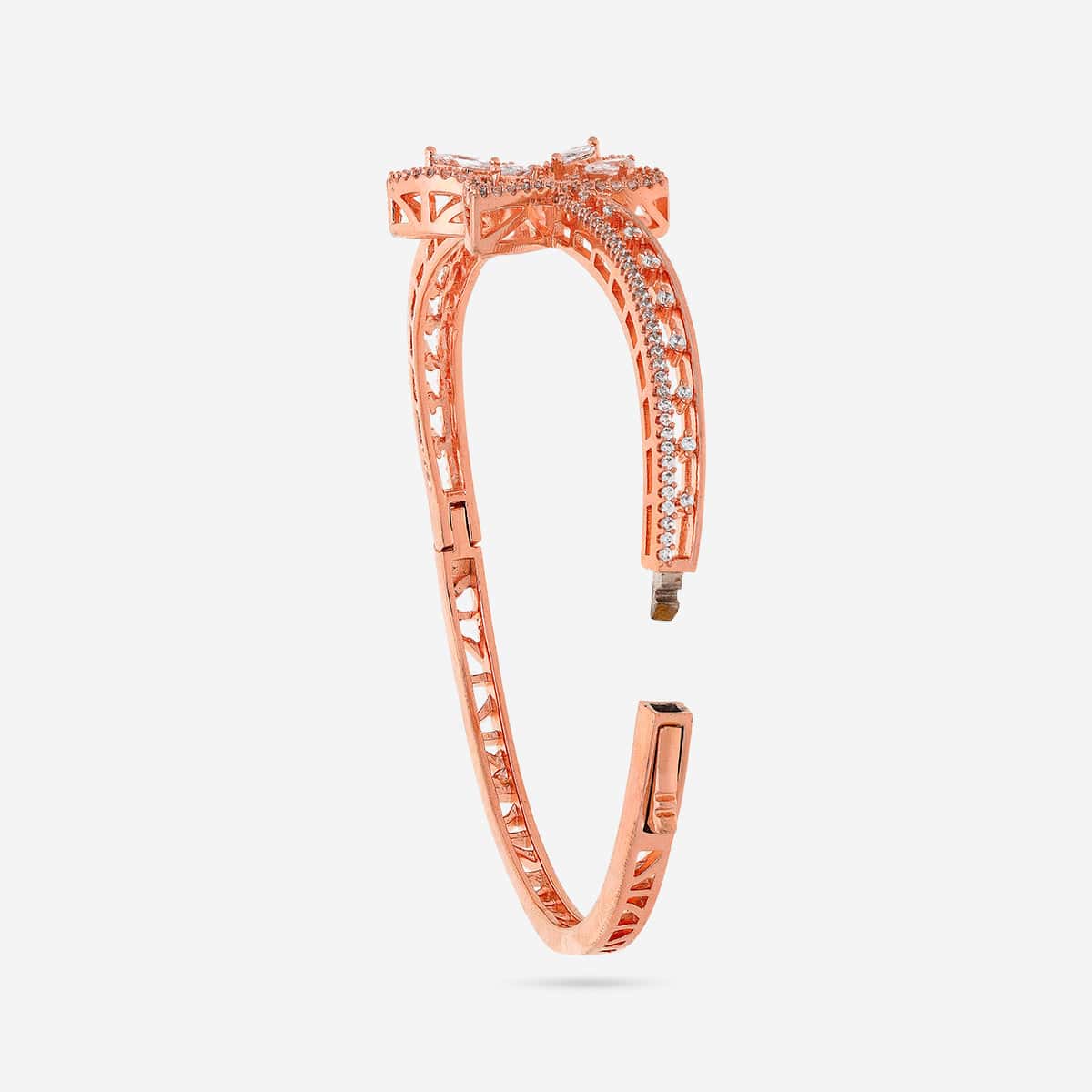 Zircon Kada Zircon Kada 194492