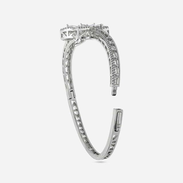 Zircon Kada Zircon Kada 194492