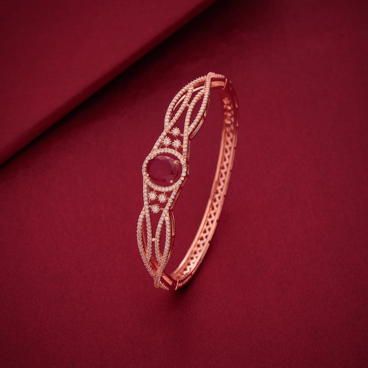 Zircon Kada Zircon Kada 194494