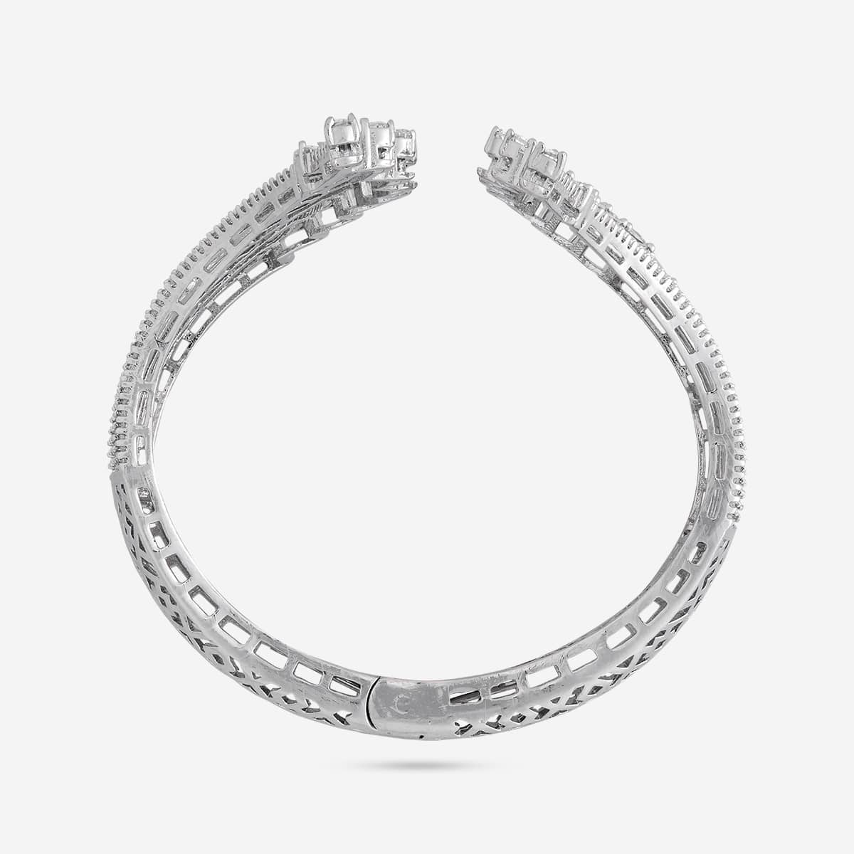 Zircon Kada Zircon Kada 196140