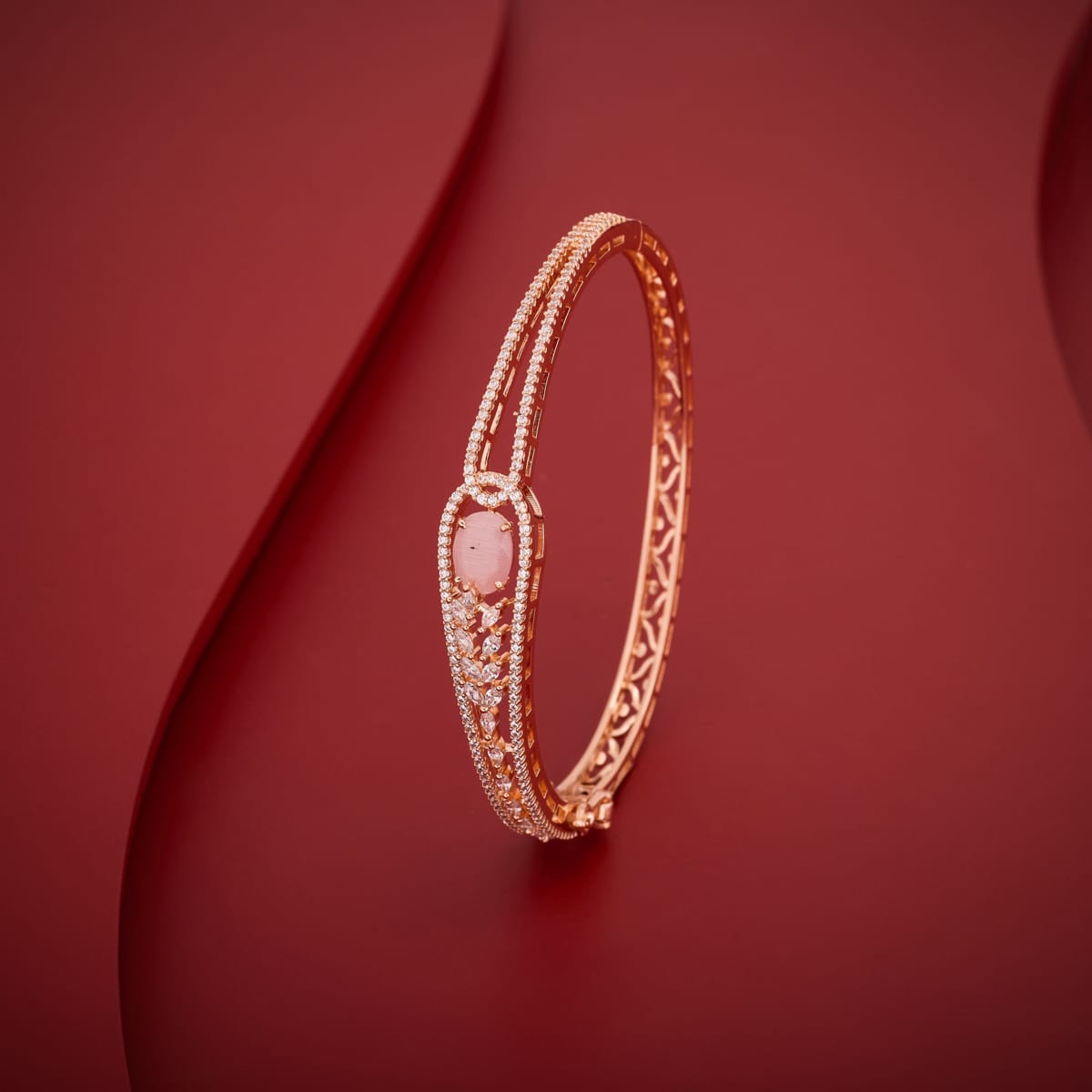 Zircon Kada Zircon Kada 197117