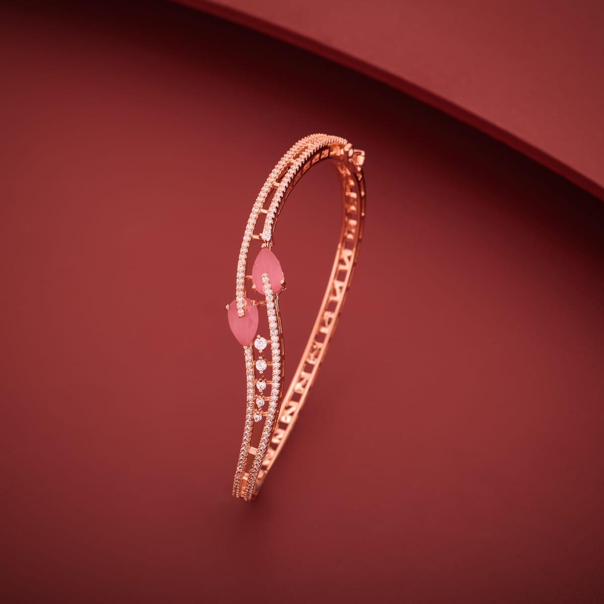 Zircon Kada Zircon Kada 197118