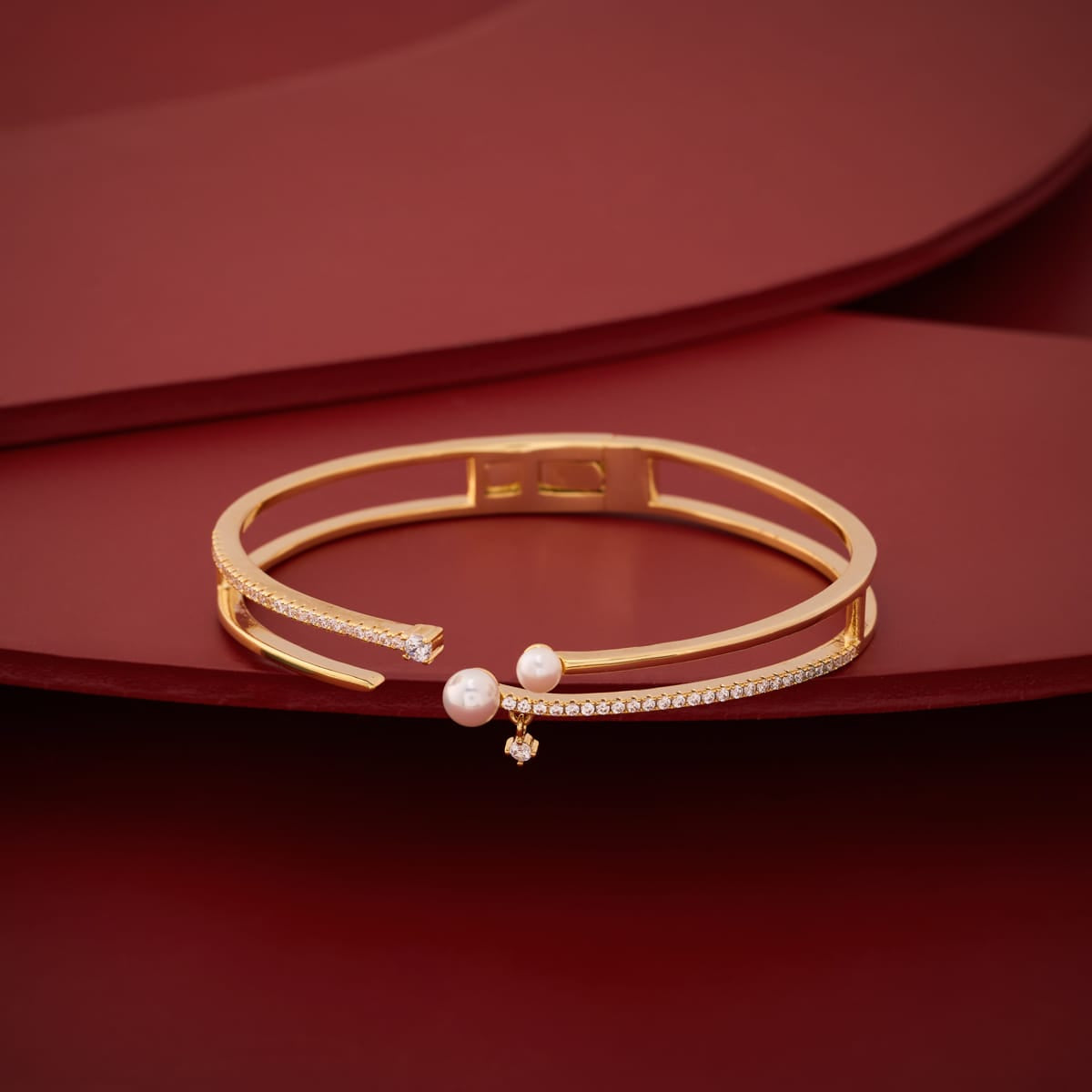Zircon Kada Zircon Kada 201508
