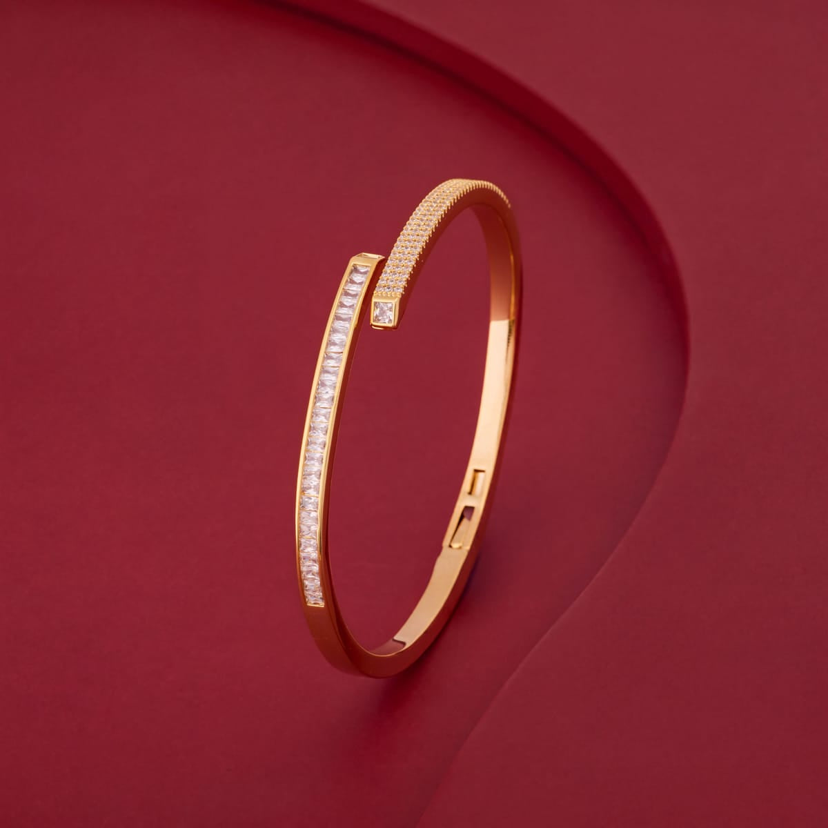 Zircon Kada Zircon Kada 201513