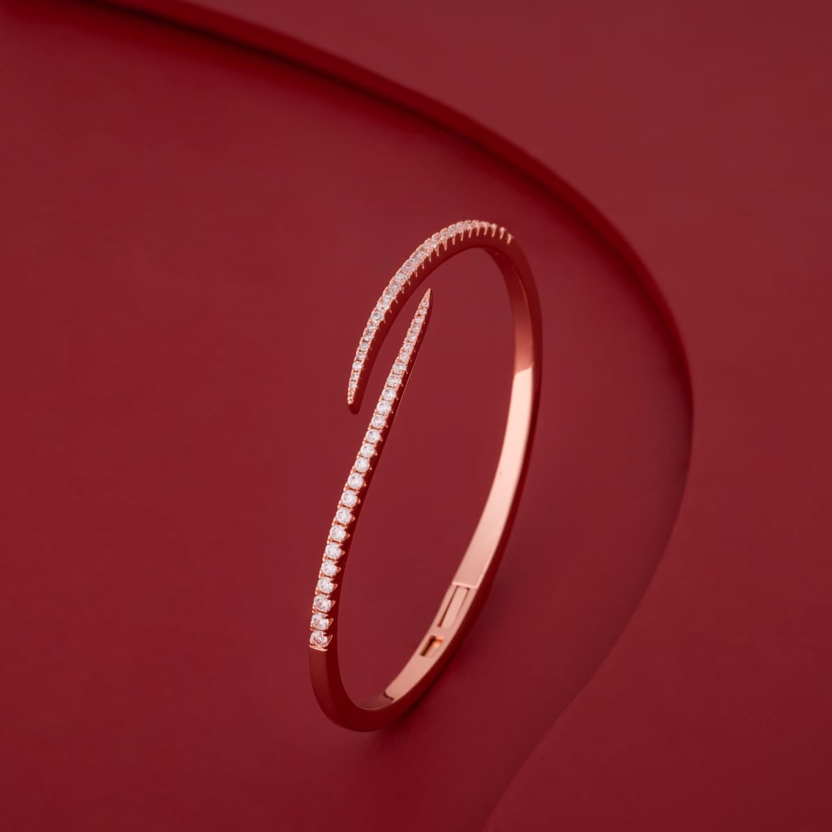 Zircon Kada Zircon Kada 201523