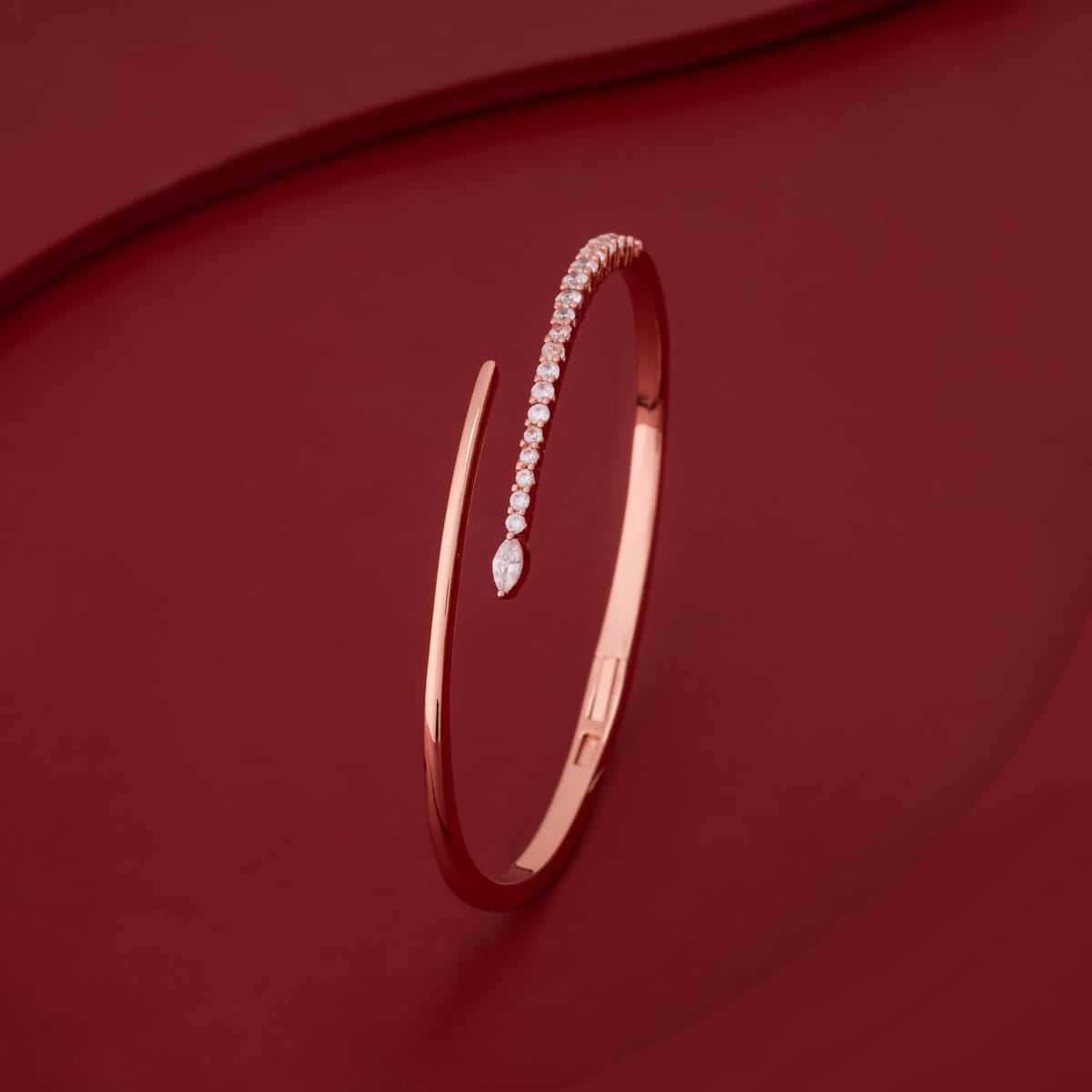 Zircon Kada Zircon Kada 201524
