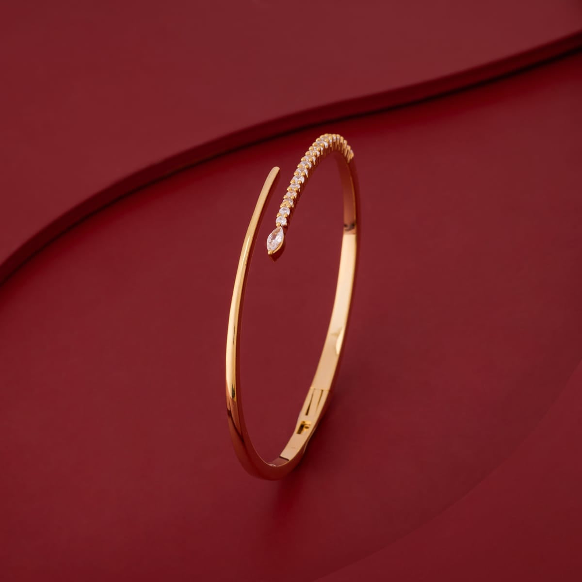 Zircon Kada Zircon Kada 201524