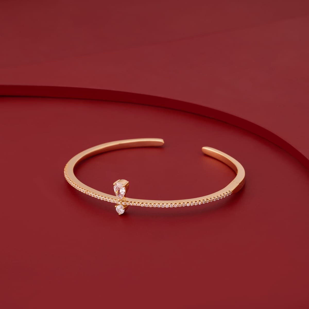 Zircon Kada Zircon Kada 201525