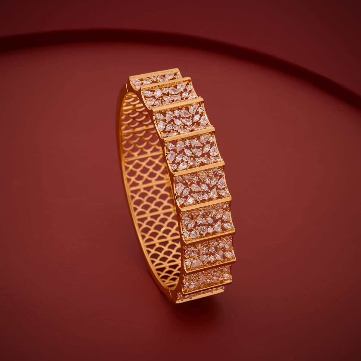 Zircon Kada Zircon Kada 202700
