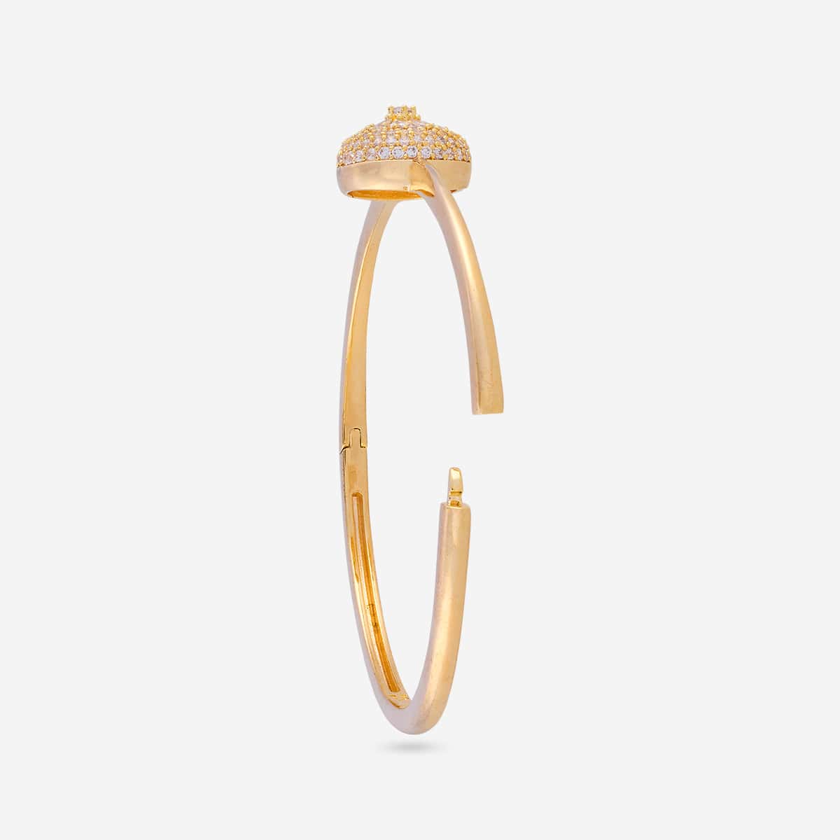 Zircon Kada Zircon Kada 202702