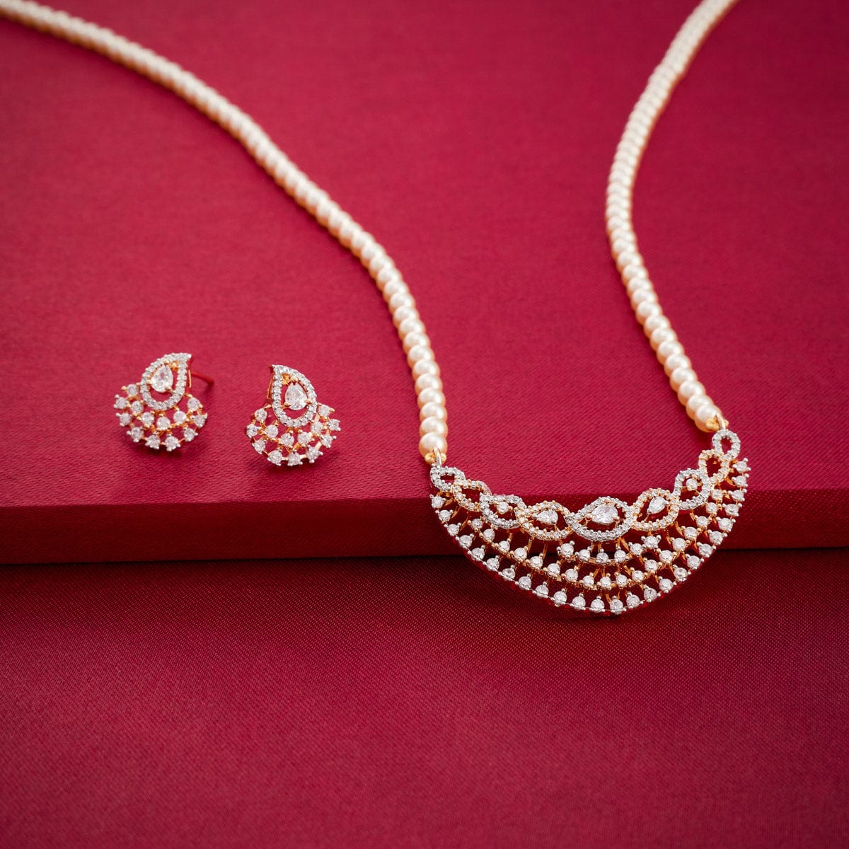 Zircon Necklace Zircon Necklace 188757