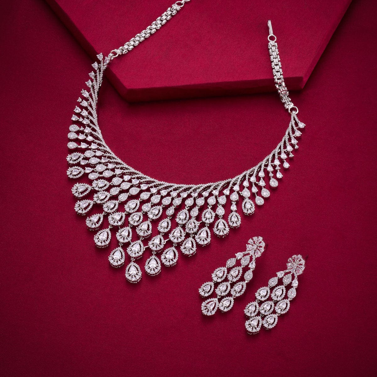 Zircon Necklace Zircon Necklace 190376