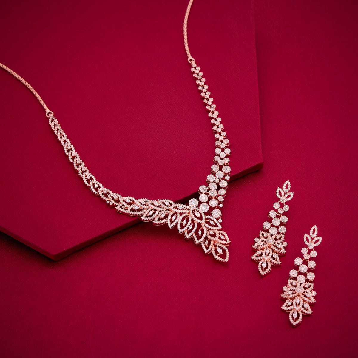 Zircon Necklace Zircon Necklace 193174