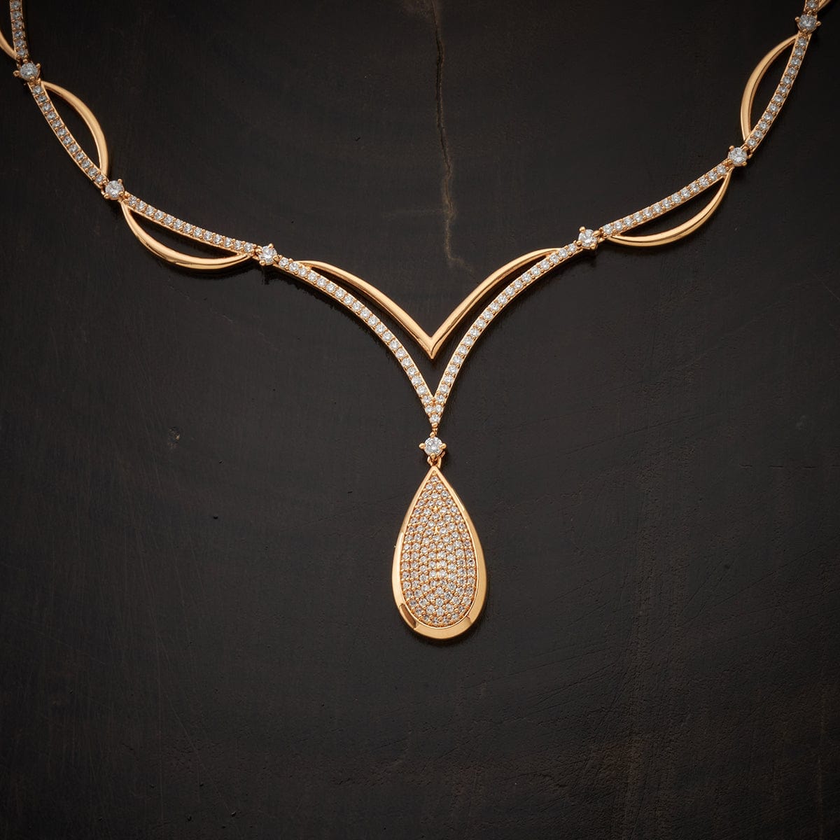 Zircon Necklace Zircon Necklace 150385