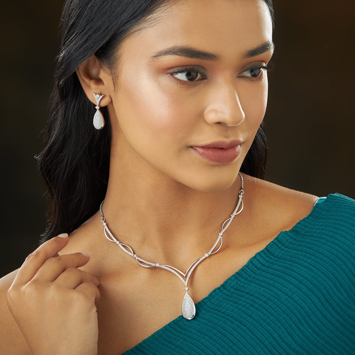 Zircon Necklace Zircon Necklace 150385