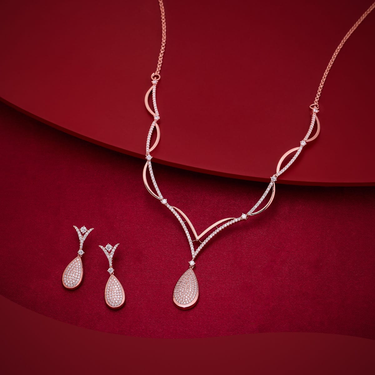 Zircon Necklace Zircon Necklace 150385