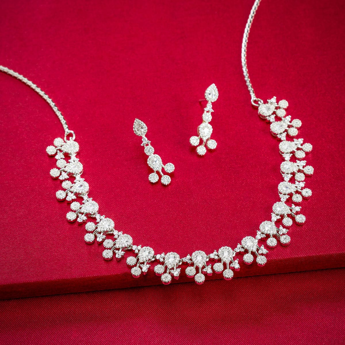 Zircon Necklace Zircon Necklace 173826