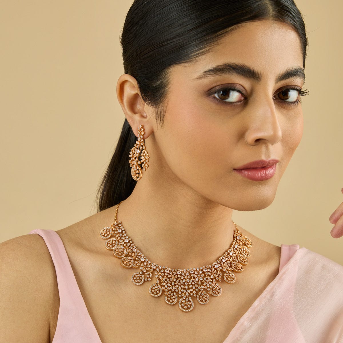 Zircon Necklace Zircon Necklace 175824