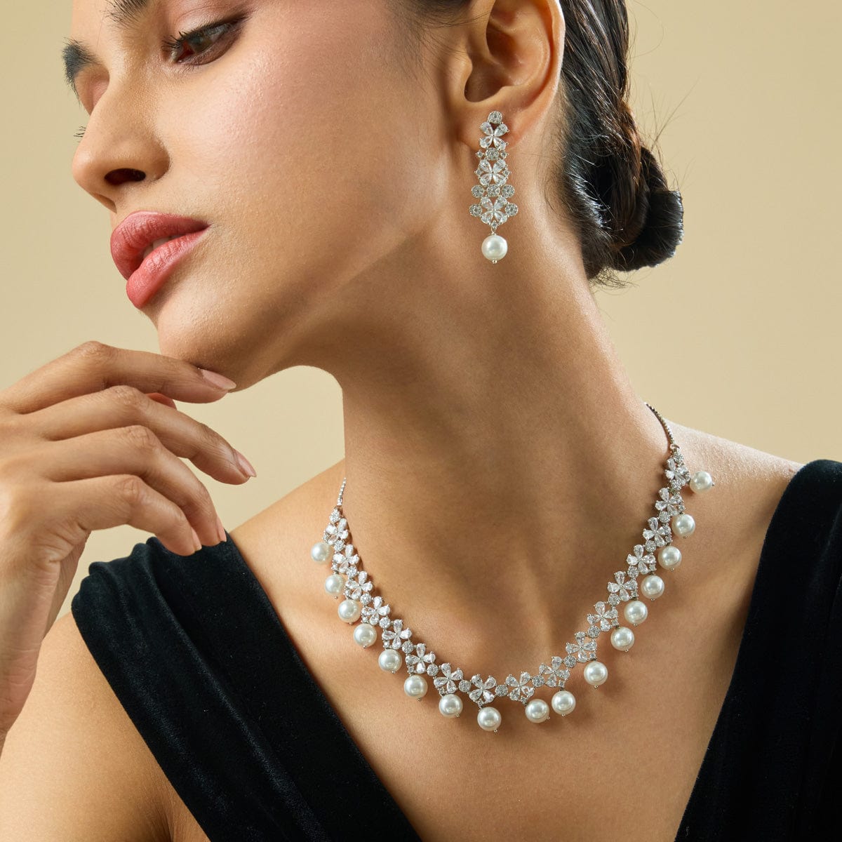 Zircon Necklace Zircon Necklace 181019