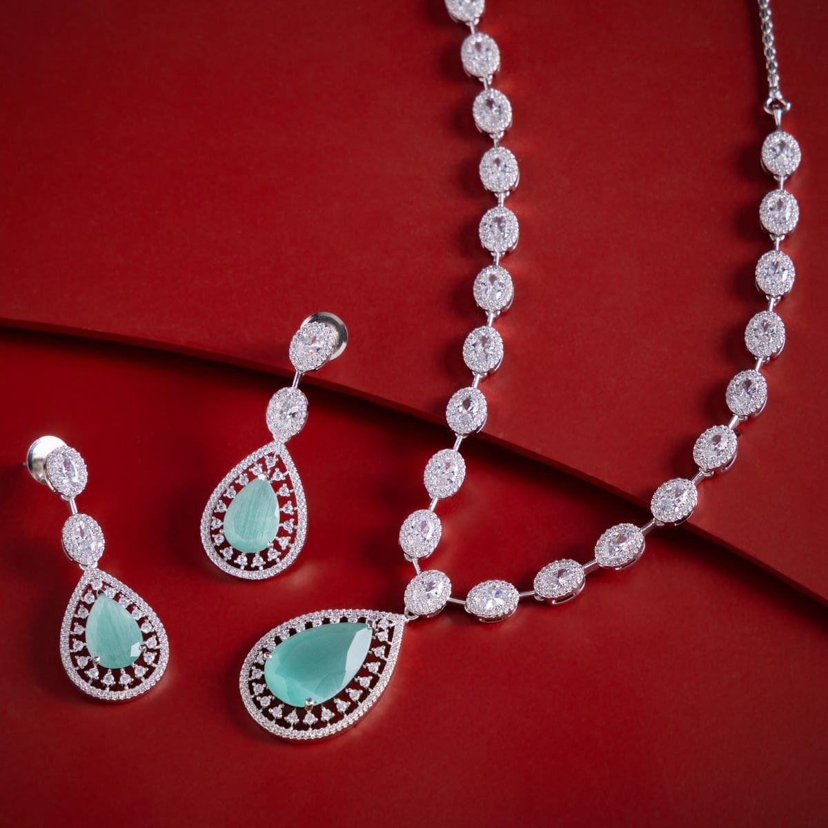 Zircon Necklace Zircon Necklace 182026