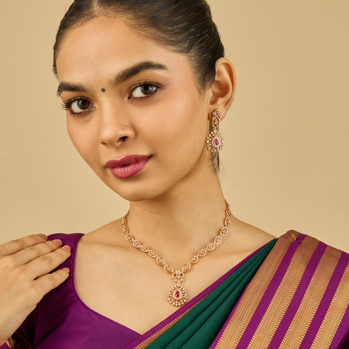 Zircon Necklace Zircon Necklace 182144