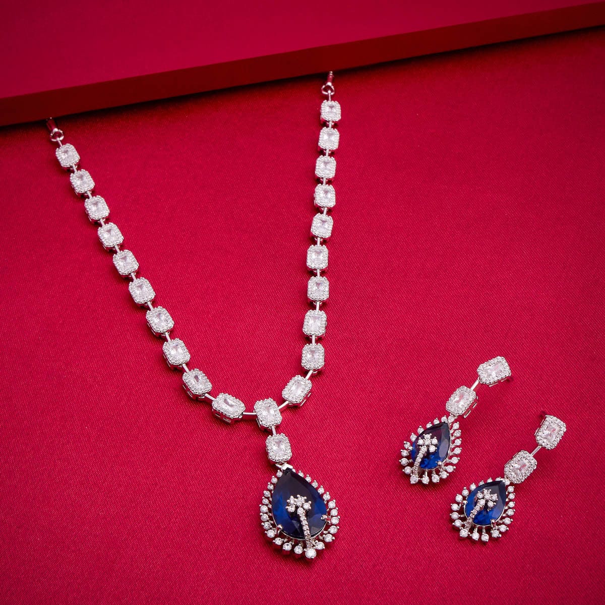 Zircon Necklace Zircon Necklace 184480