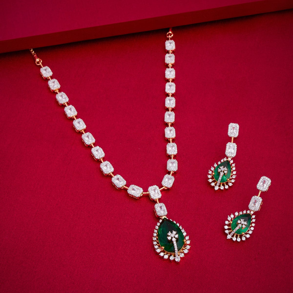 Zircon Necklace Zircon Necklace 184480