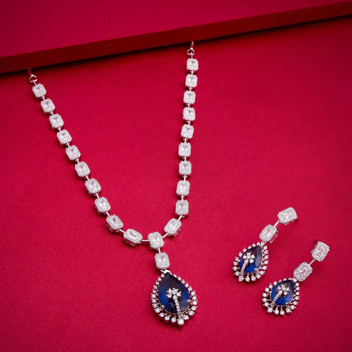Zircon Necklace Zircon Necklace 184480