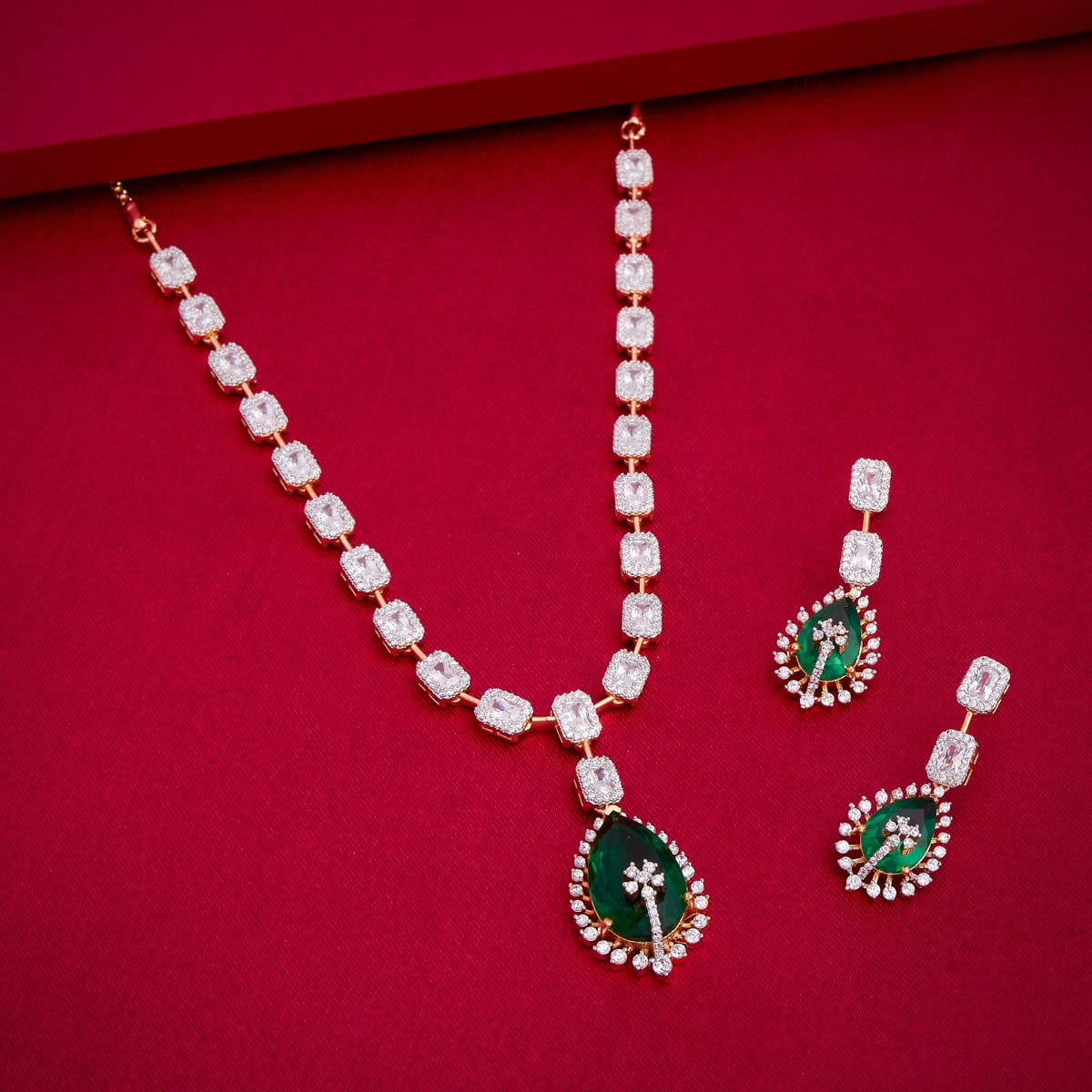 Zircon Necklace Zircon Necklace 184480