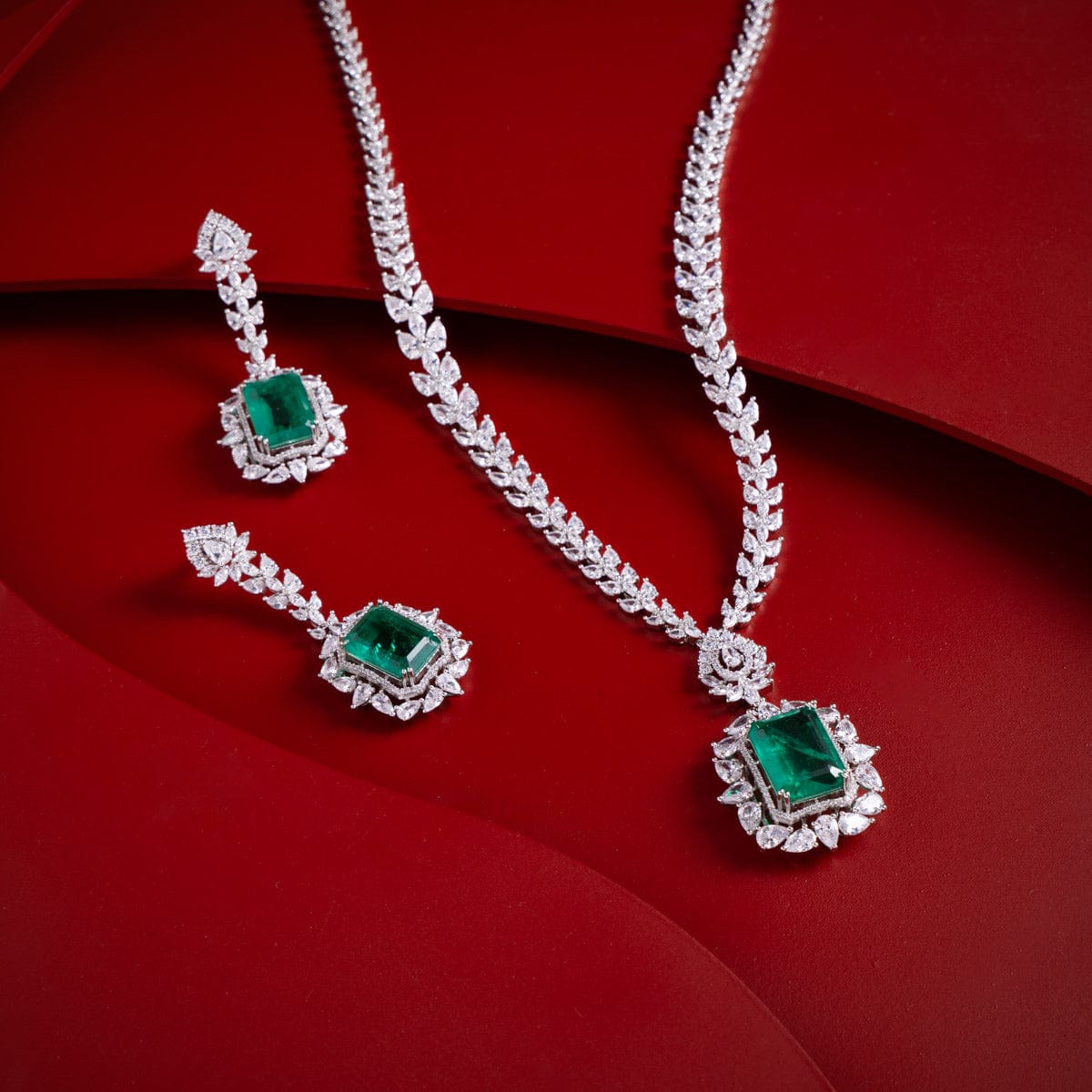 Zircon Necklace Zircon Necklace 185313